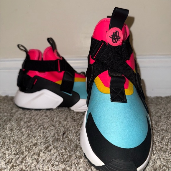 NIKE Huaraches City Multicolor - Picture 3 of 9